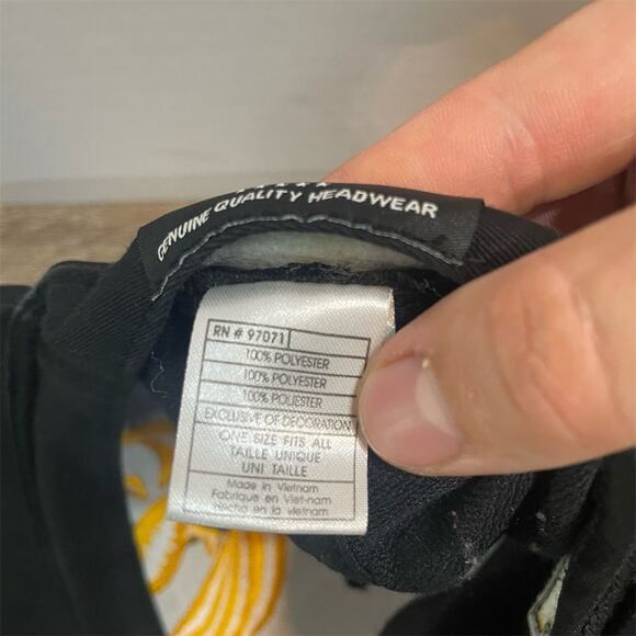 Iowa Hawkeyes Unisex Black Flex Fit Cap One Size Team Spirit - Picture 7 of 7